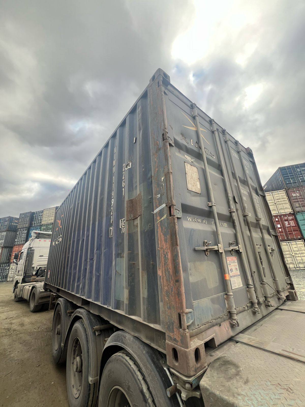 Морской контейнер XINU1199217